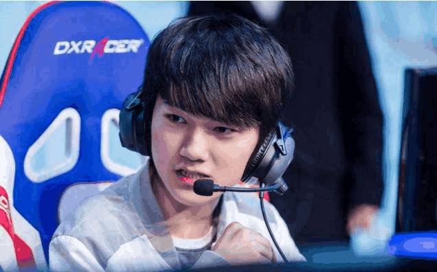 焦点迅速转 焦点迅速转