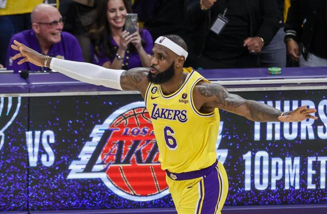 公职身份的 公职身份的